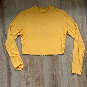 Yellow long sleeve cropped top
